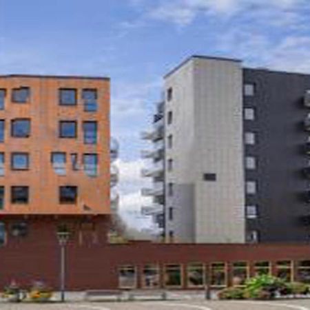 Continental Apartment Hotel Knivsta Knivsta  Extérieur photo