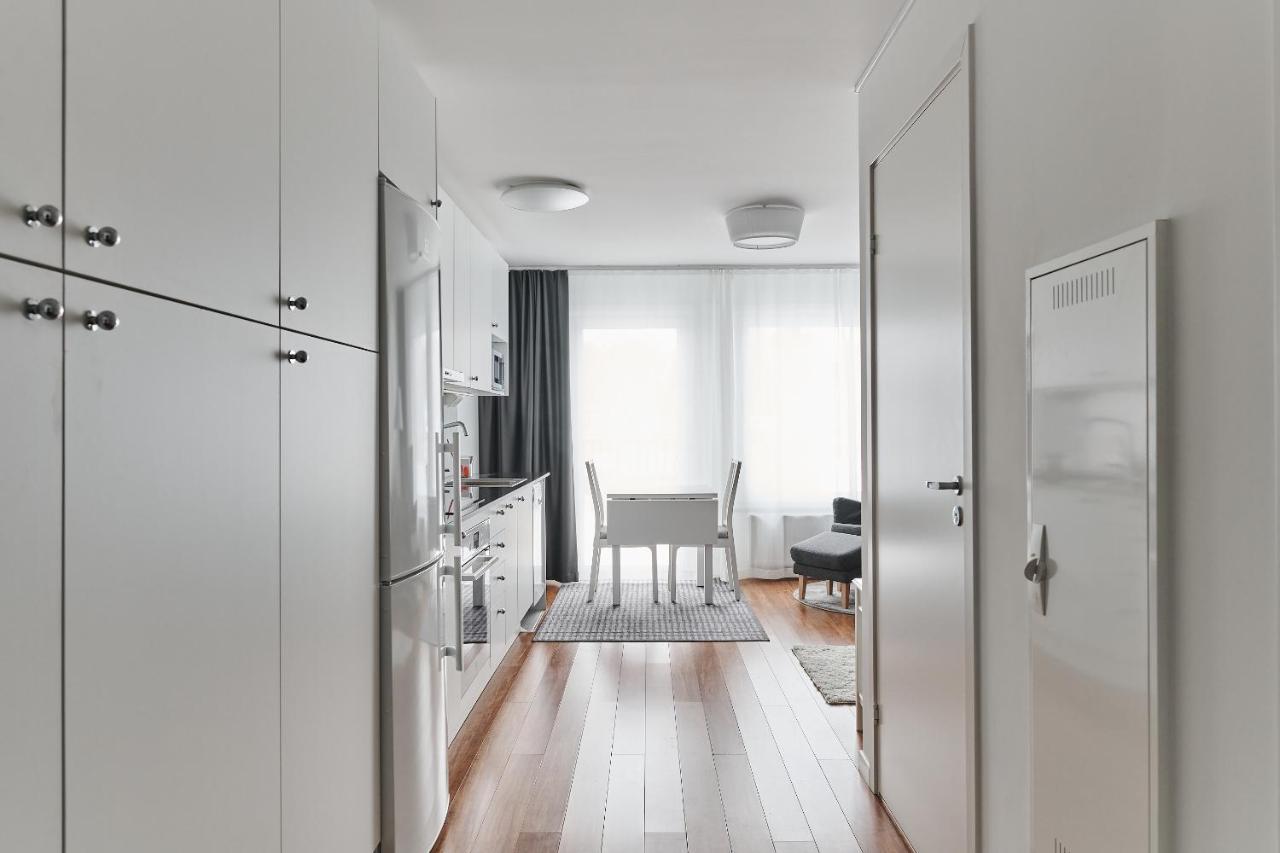 Continental Apartment Hotel Knivsta Knivsta  Extérieur photo