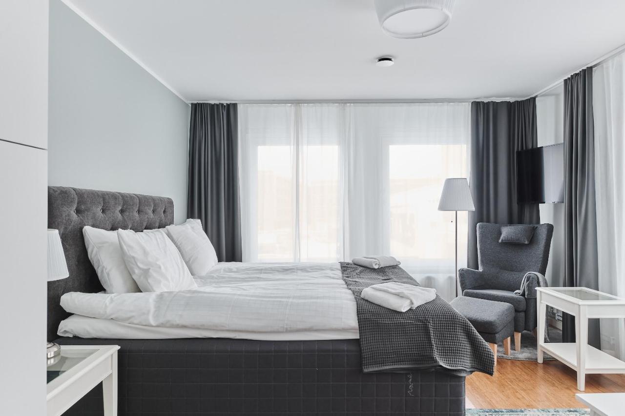Continental Apartment Hotel Knivsta Knivsta  Extérieur photo